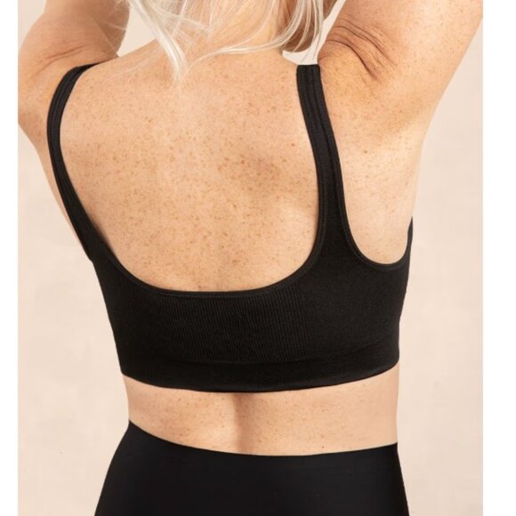 Truekind Everyday Throw-on Wireless Bralette [A4-10] - Picture 2 of 5